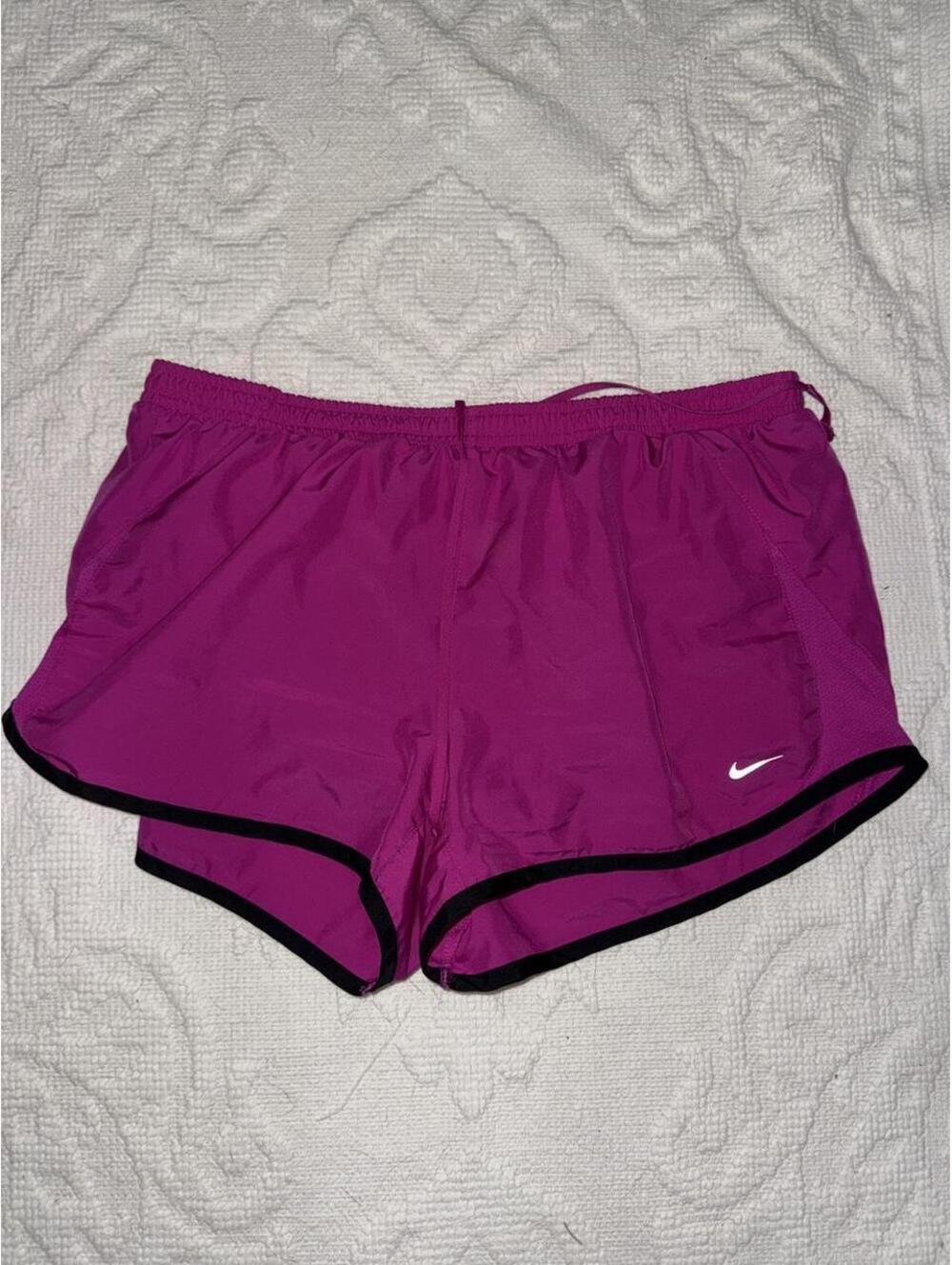 Nike Women's Pink and Purple Shorts